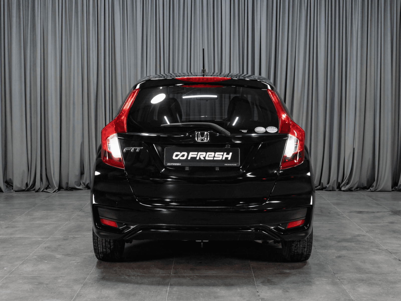 Honda Fit 2018 — миниатюра 4