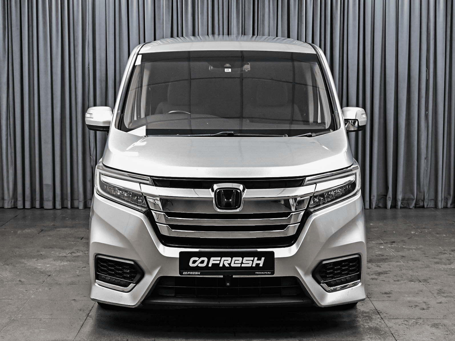 Honda Stepwgn 2018 — миниатюра 3