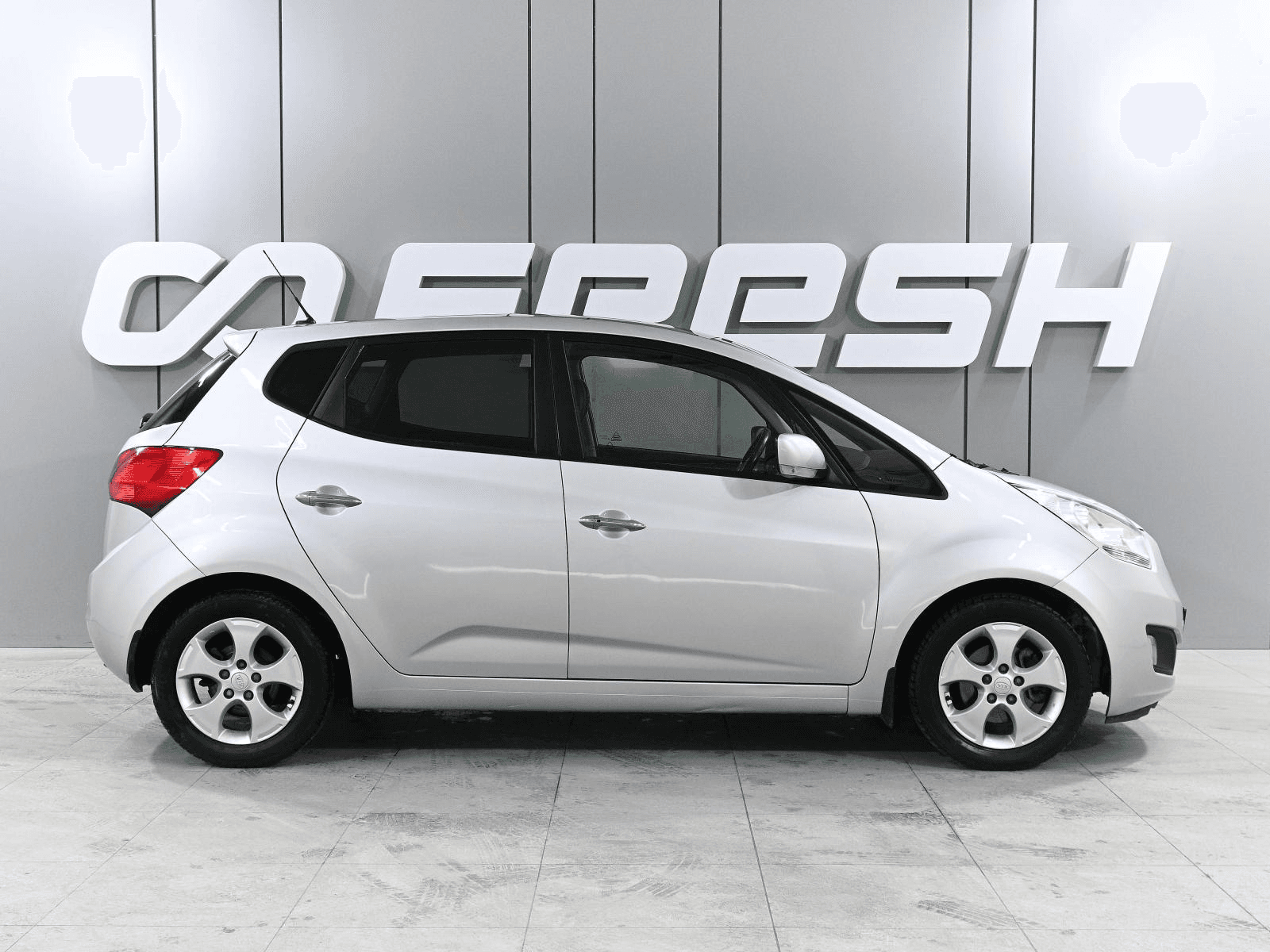 KIA Venga 2014 — миниатюра 5