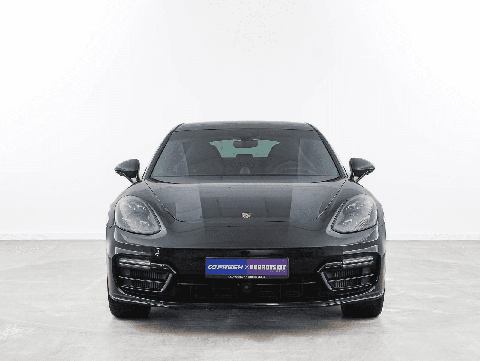 Porsche Panamera 2023 — миниатюра 3