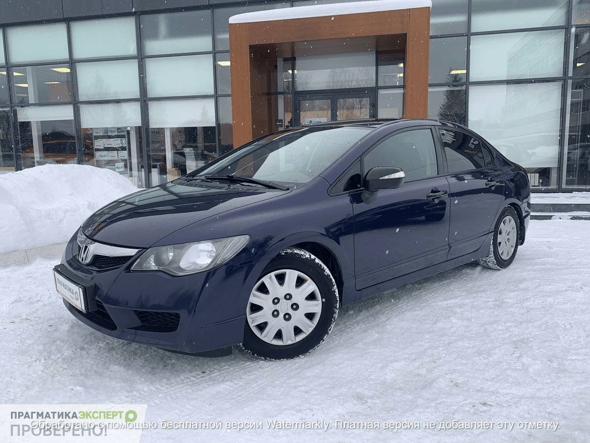 Honda Civic 2010 — купить в Великие Луки
