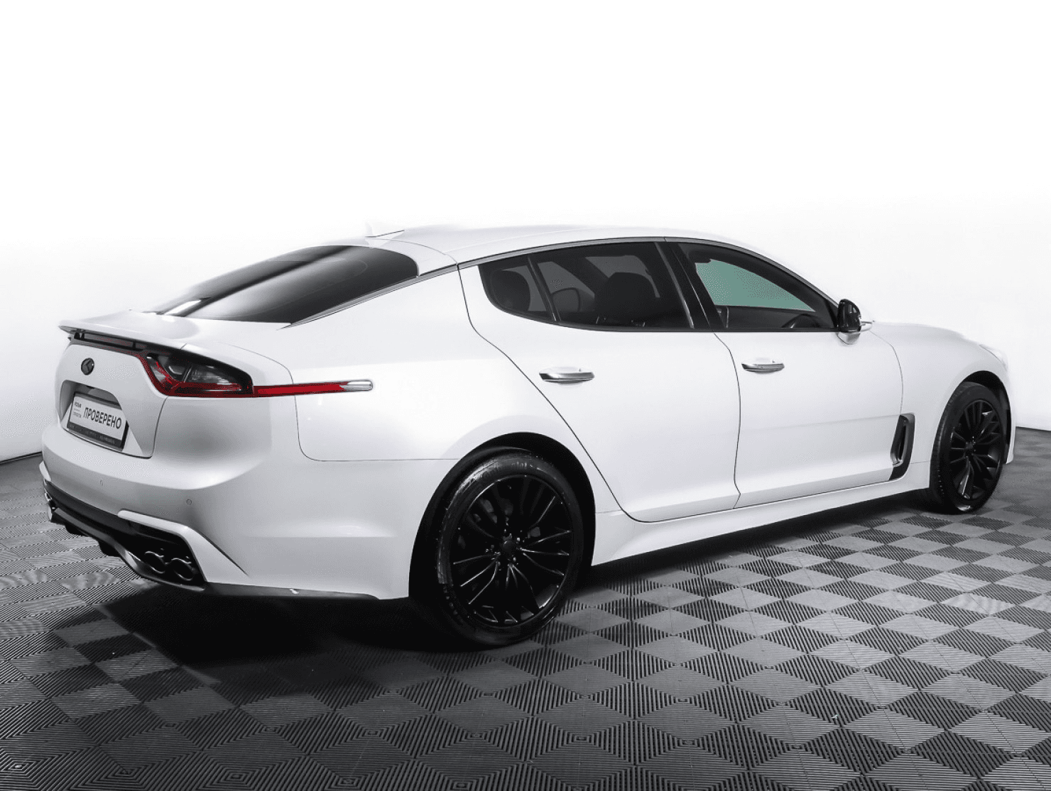 KIA Stinger 2018 — миниатюра 5