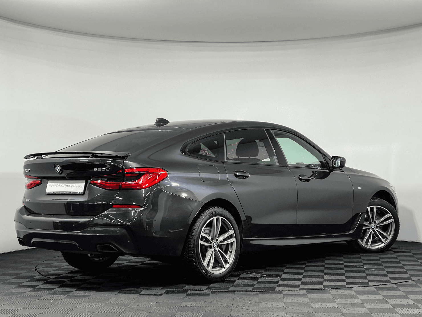 BMW 6 серия GT 2021 — миниатюра 2