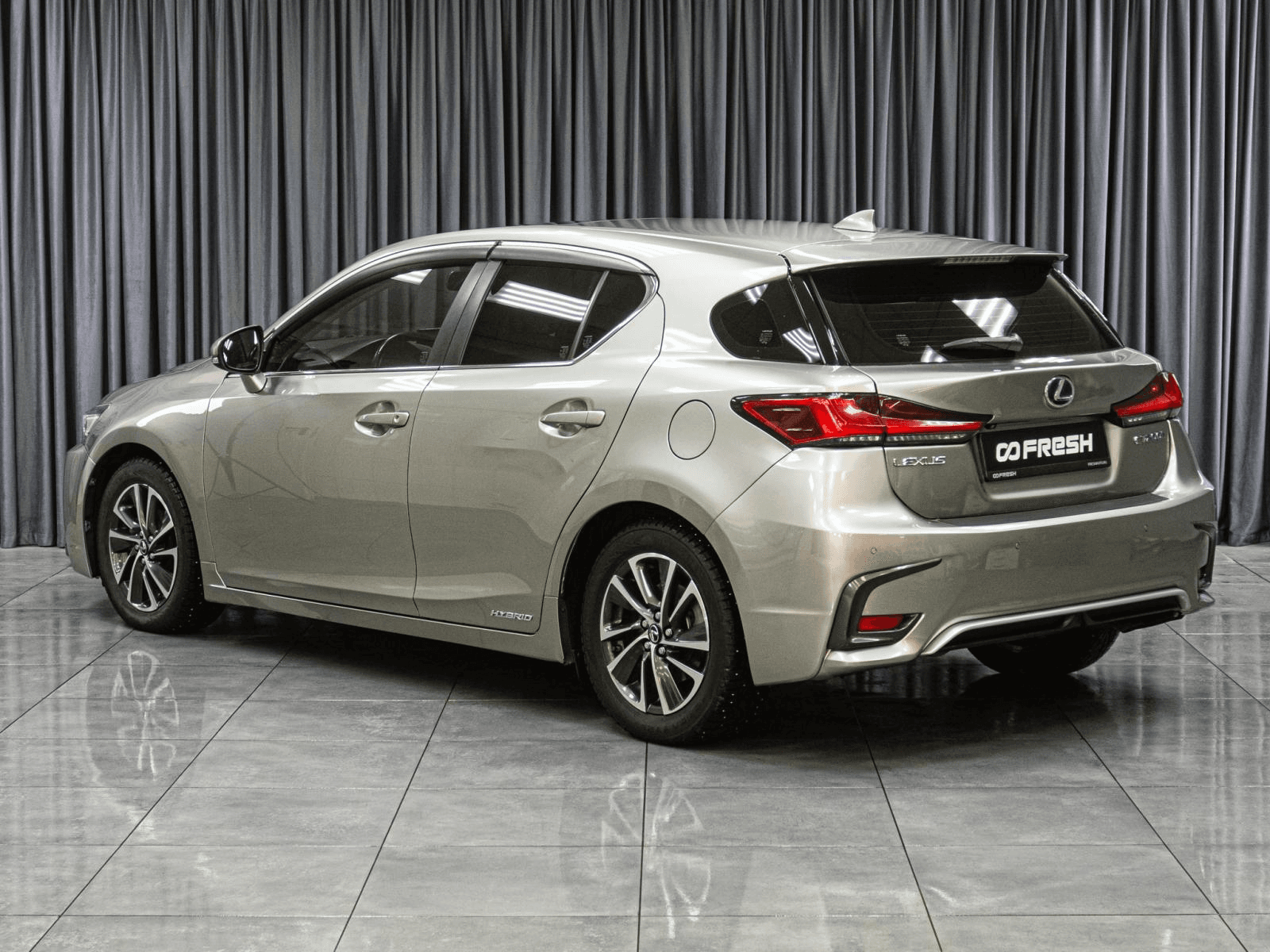 Lexus CT 2017 — миниатюра 2