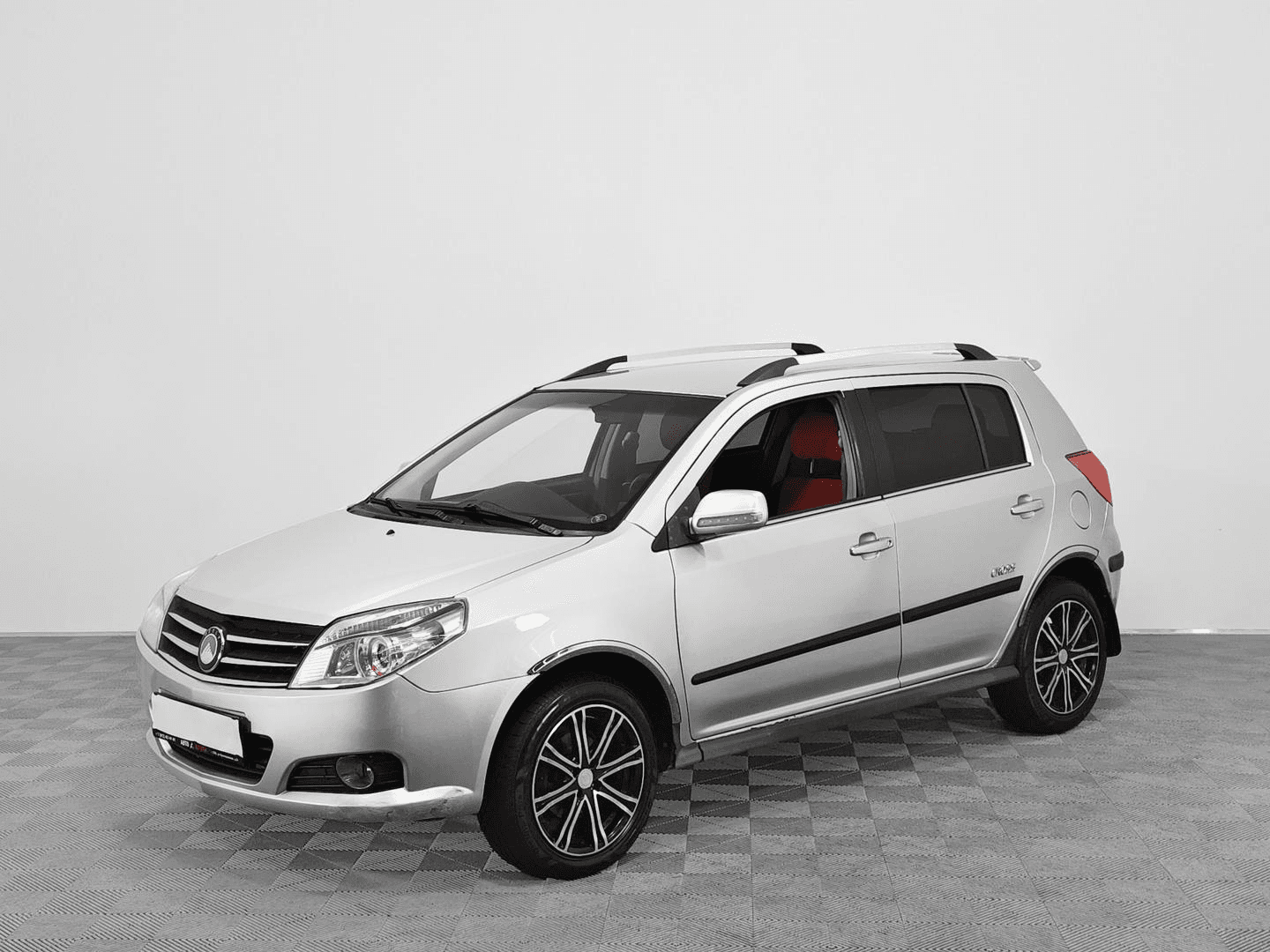 Geely MK Cross 2013 — купить в Санкт-Петербург