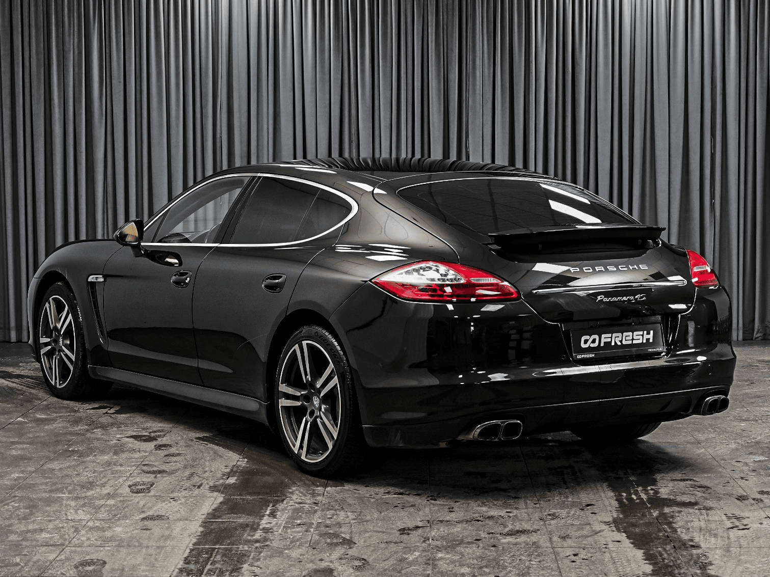 Porsche Panamera 2010 — миниатюра 2