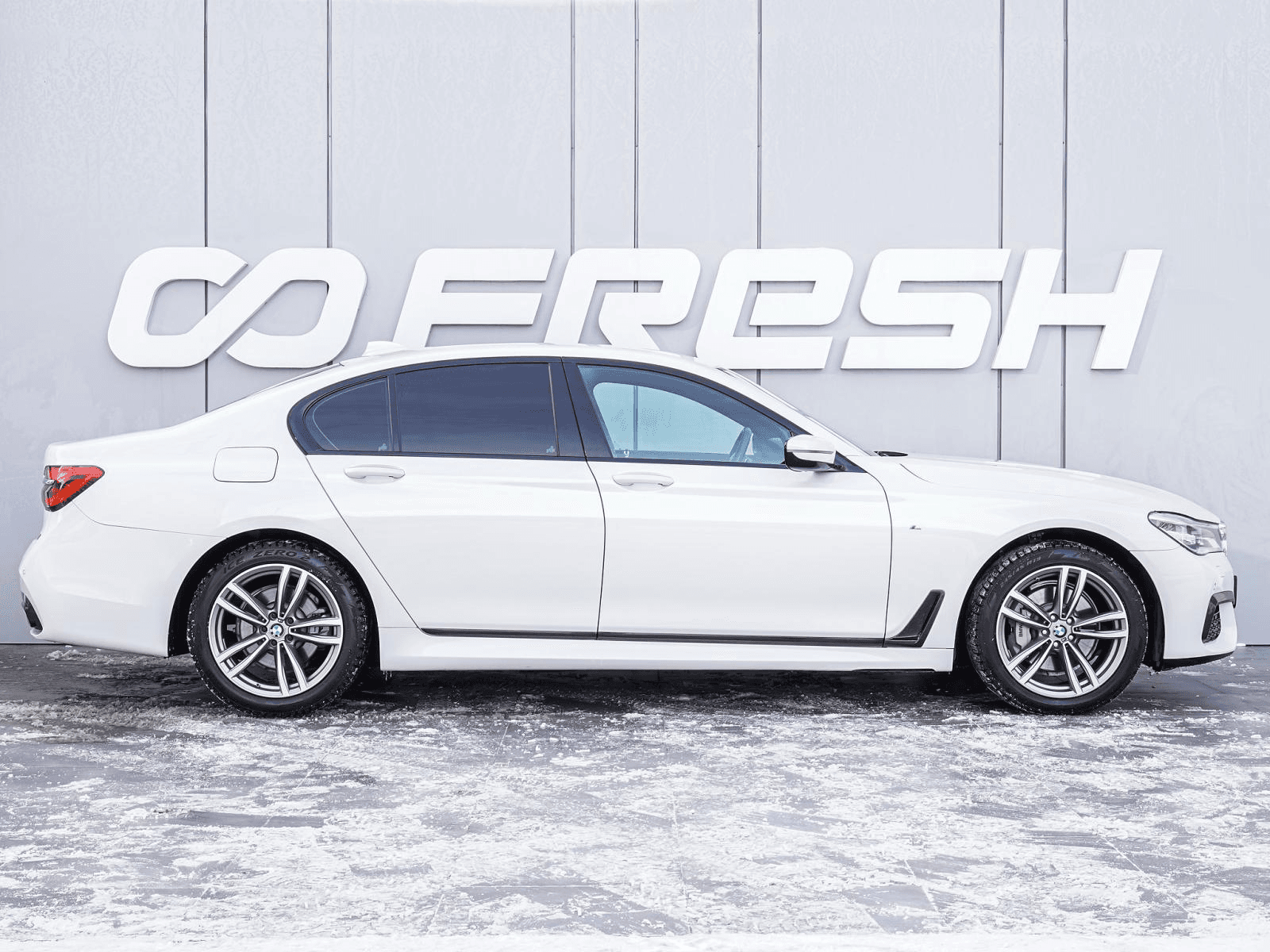 BMW 7 серия 2018 — миниатюра 5