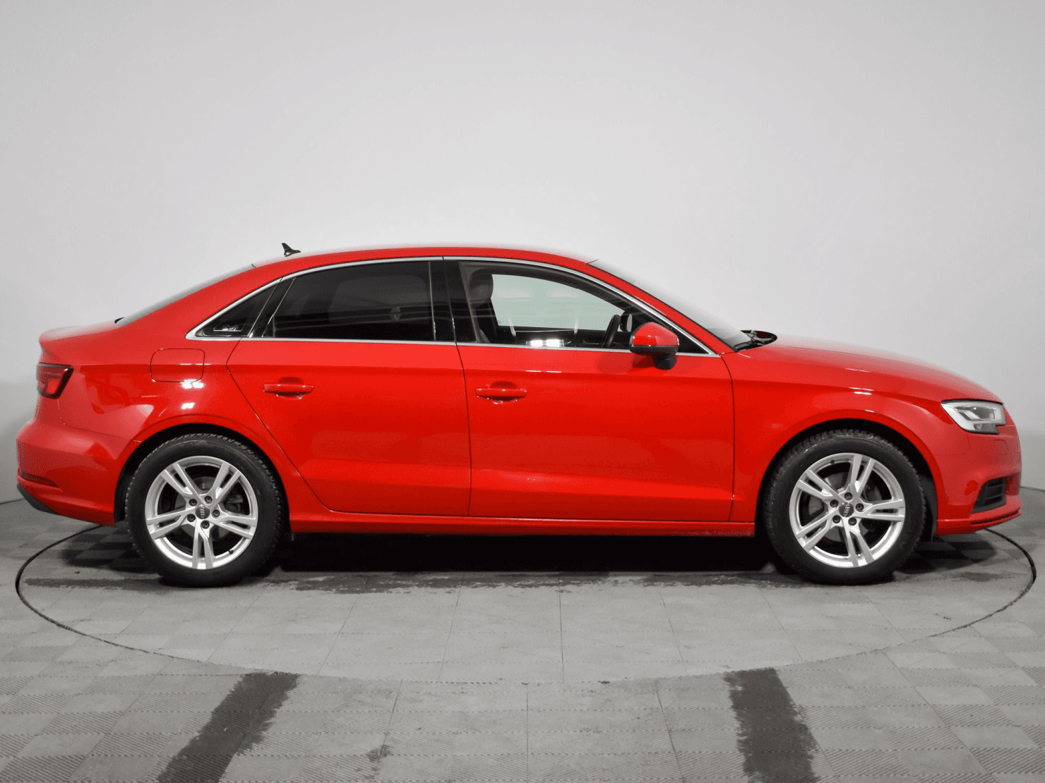 Audi A3 2019 — миниатюра 4