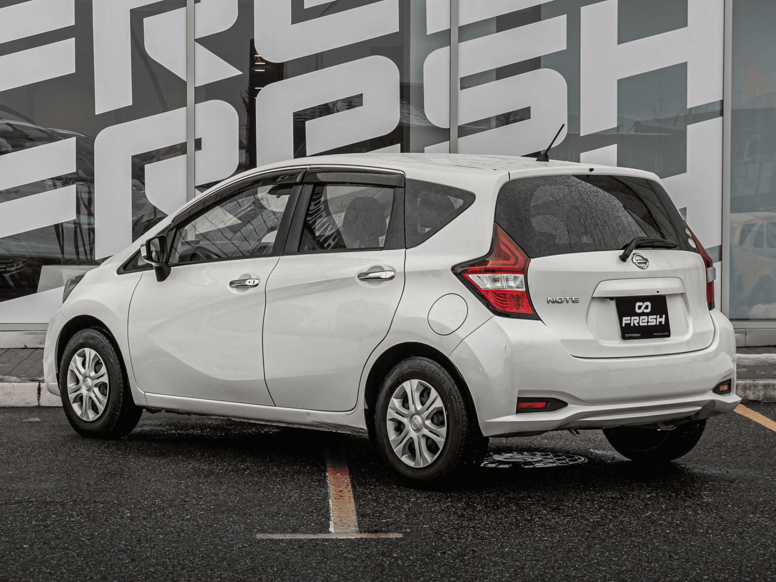 Nissan Note 2017 — миниатюра 2