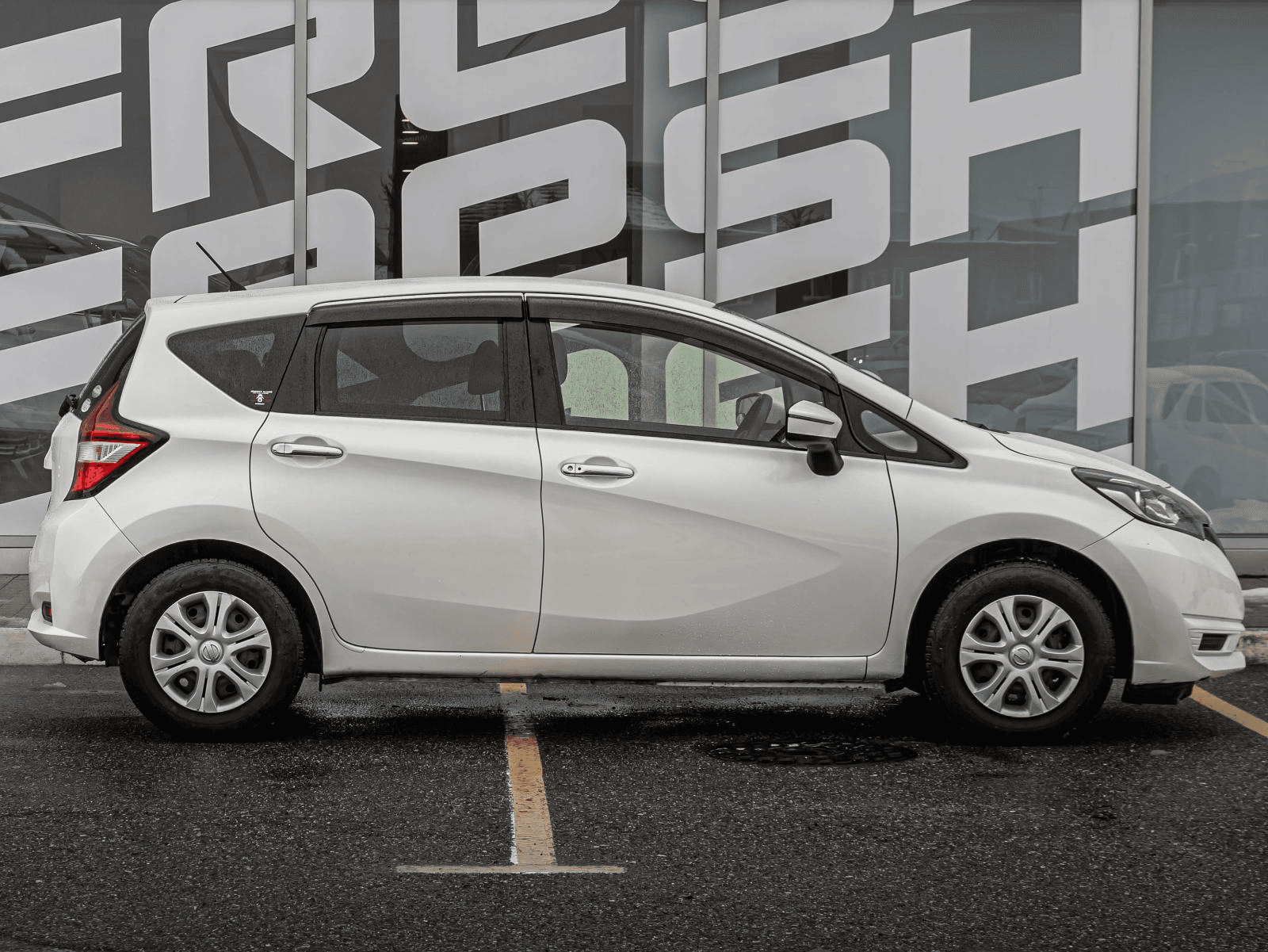 Nissan Note 2017 — миниатюра 5