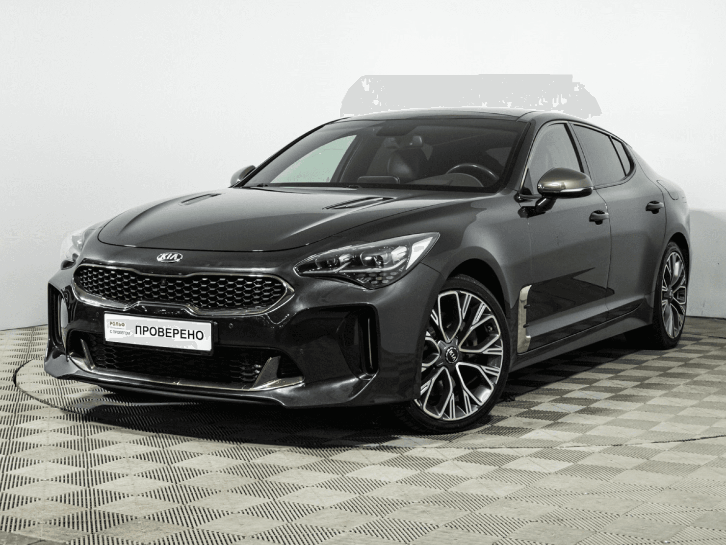 KIA Stinger 2018 — купить в Санкт-Петербург