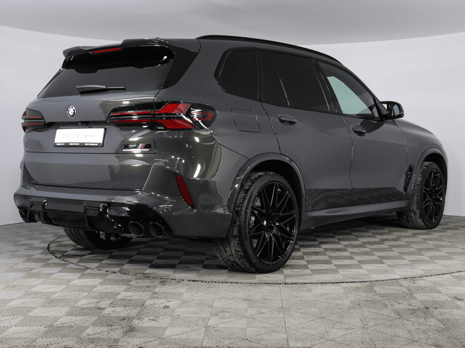 BMW X5 M 2023 — миниатюра 2