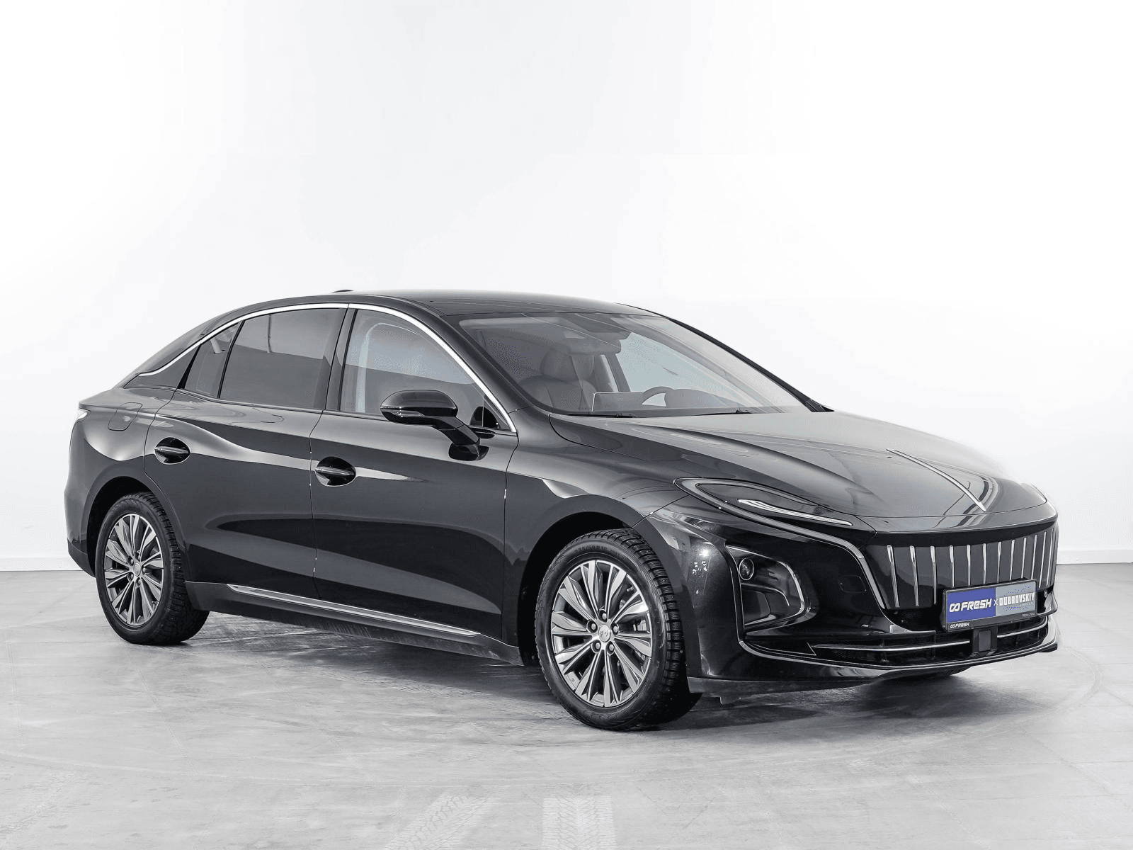 Hongqi E-QM5 — купить