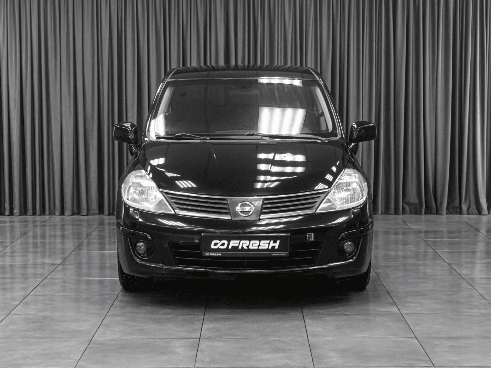 Nissan Tiida 2008 — миниатюра 3