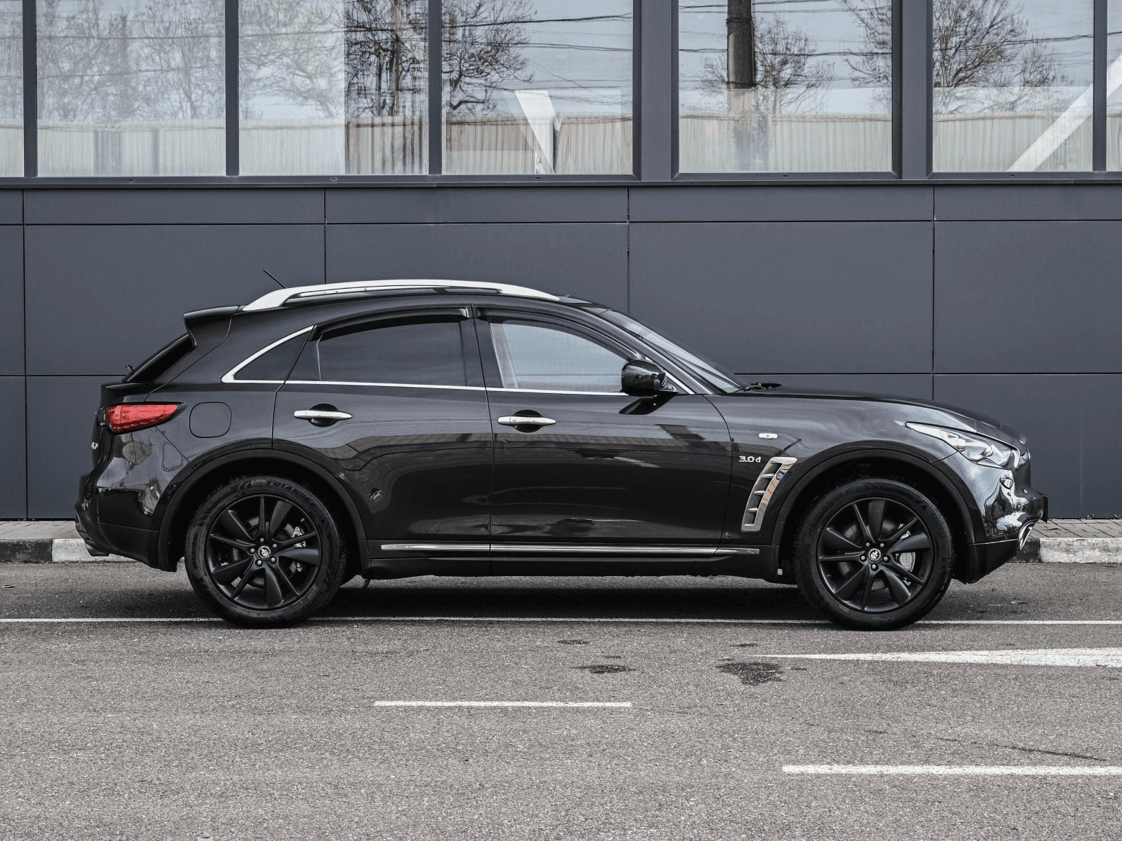 Infiniti QX70 2016 — миниатюра 5