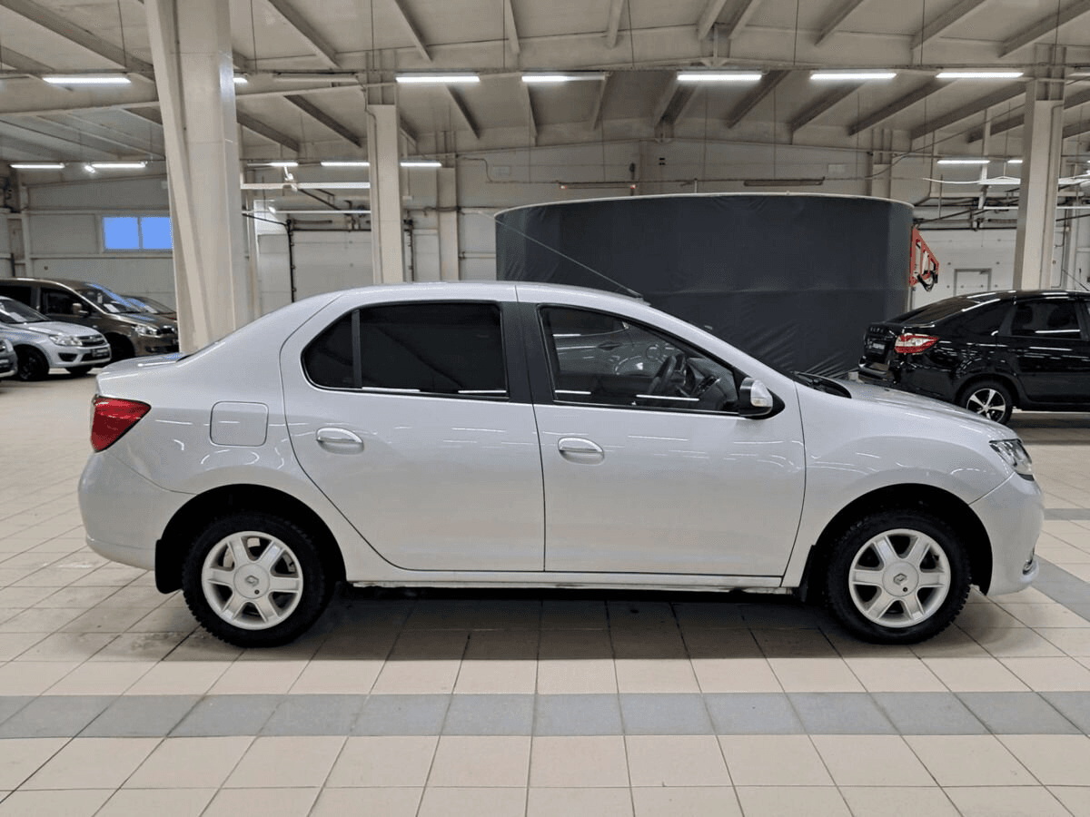 Renault Logan 2016 — миниатюра 5