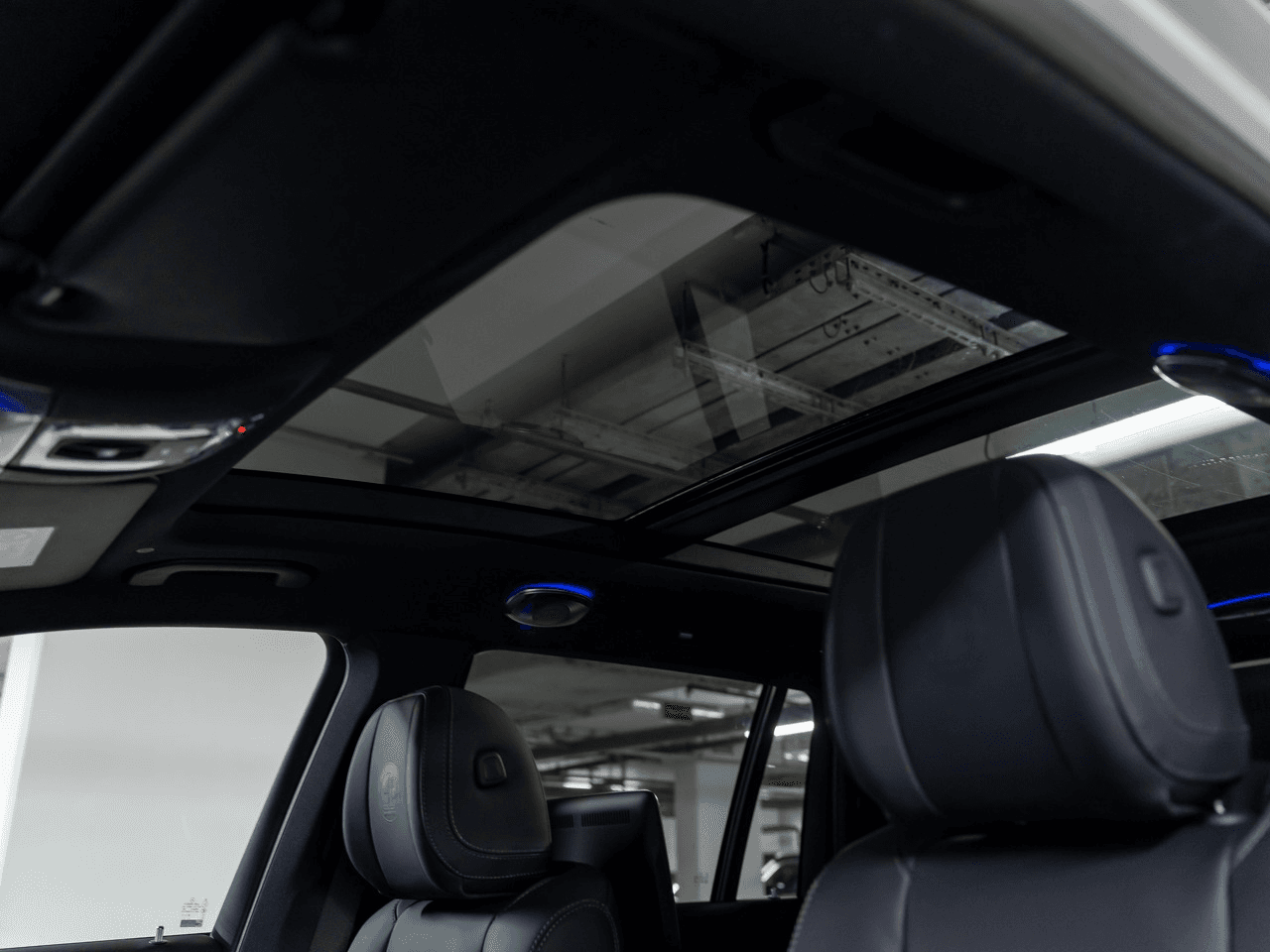 Mercedes-Benz GLS AMG 2025 — миниатюра 17