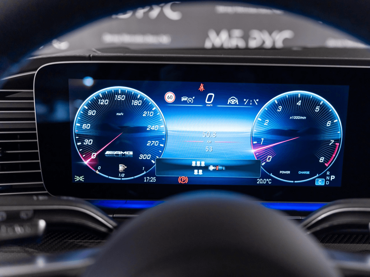 Mercedes-Benz GLS AMG 2025 — миниатюра 18