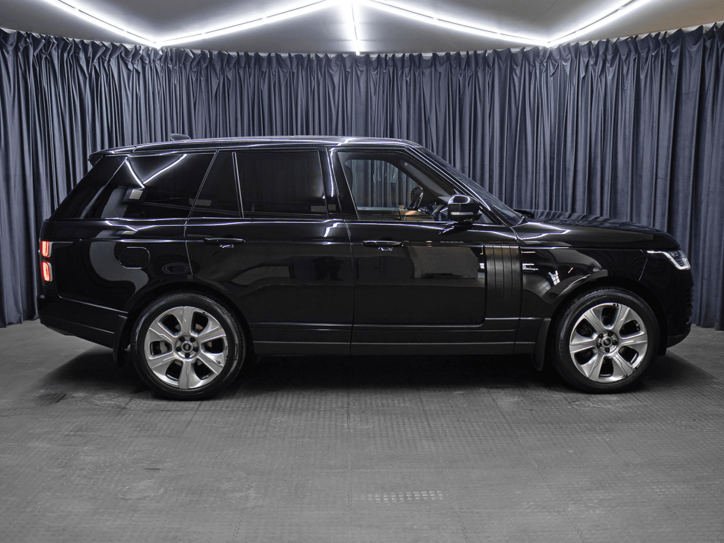 Land Rover Range Rover 2018 — миниатюра 4