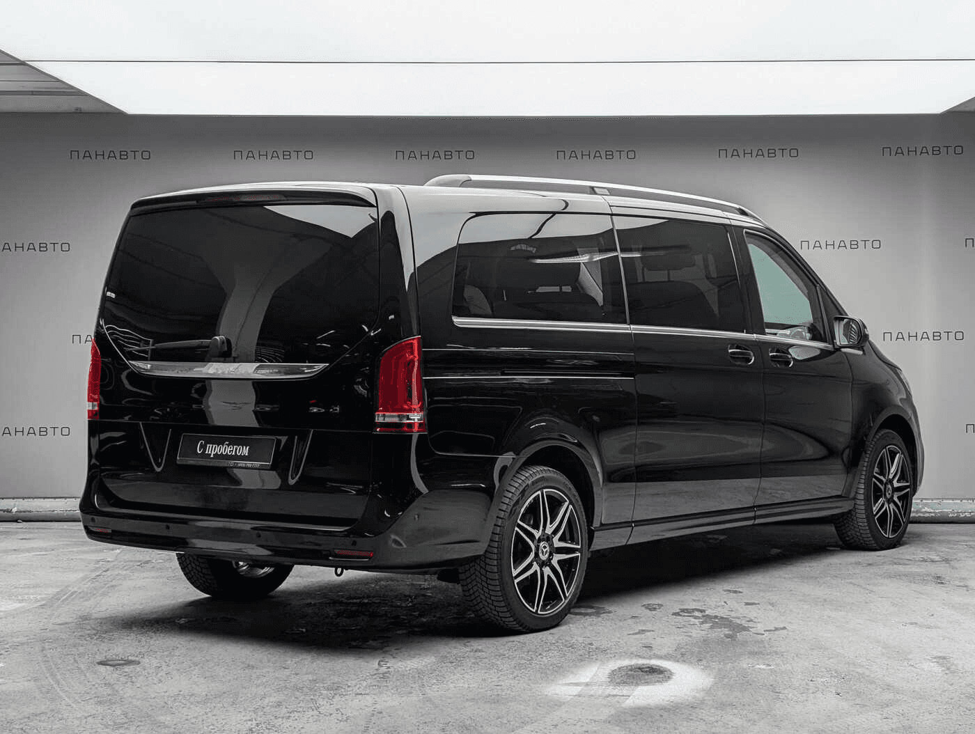 Mercedes-Benz V-Класс 2023 — миниатюра 3