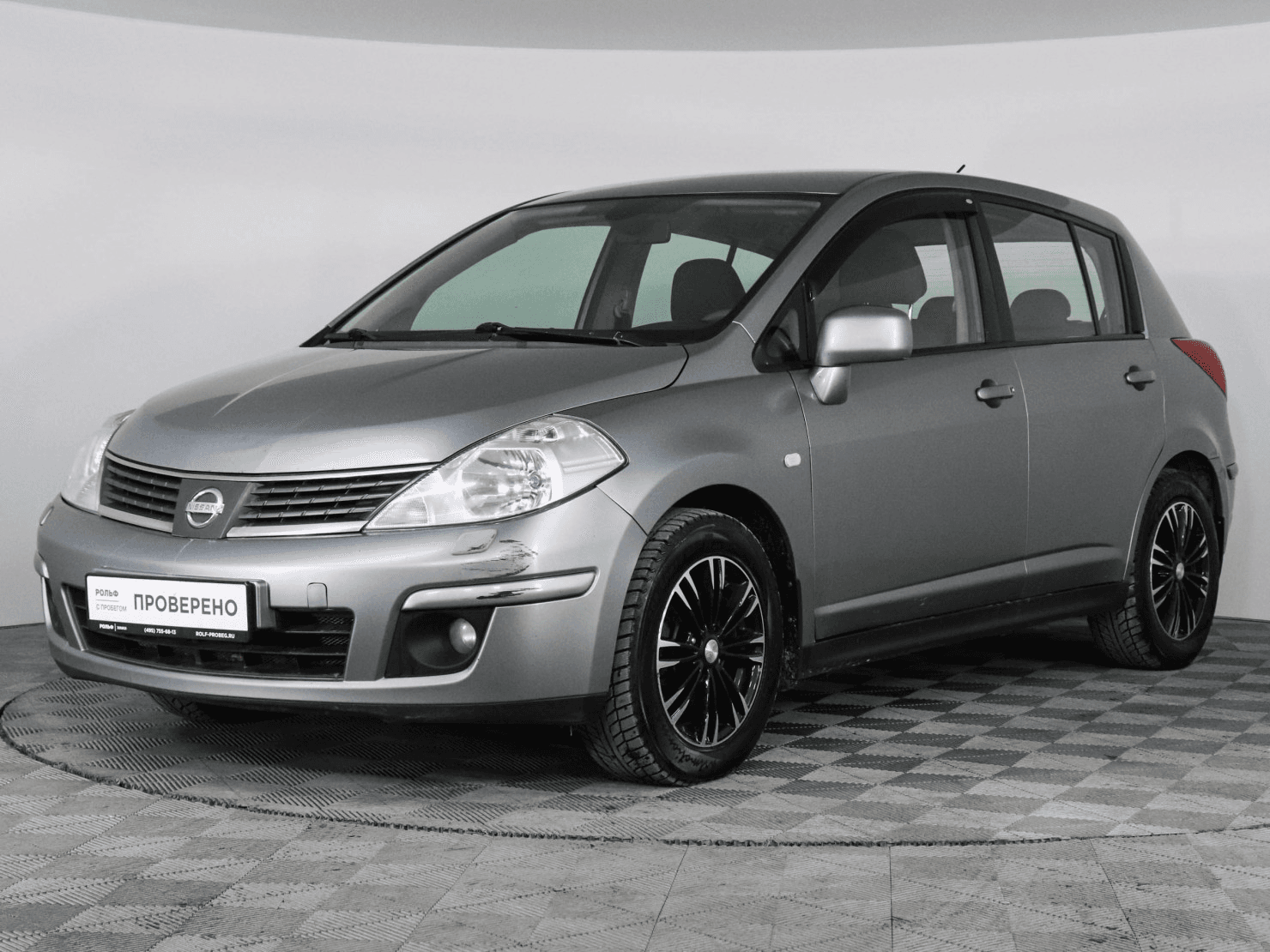 Nissan Tiida 2008 — купить в Москва