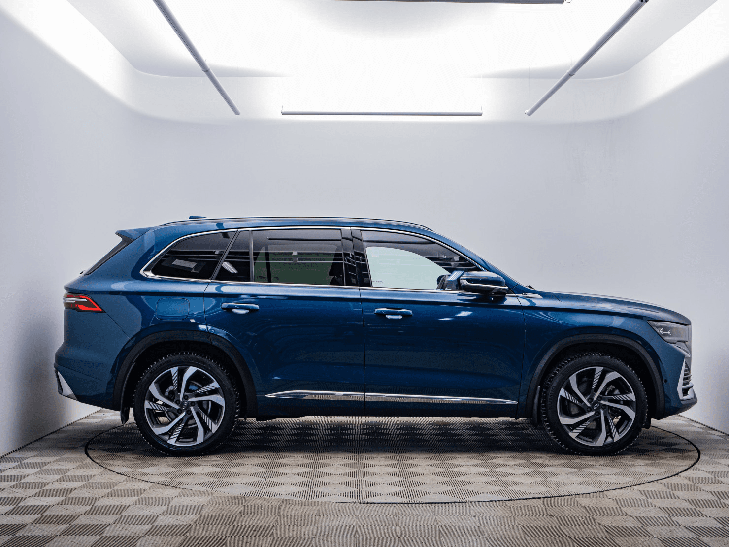 Geely Monjaro 2024 — миниатюра 4