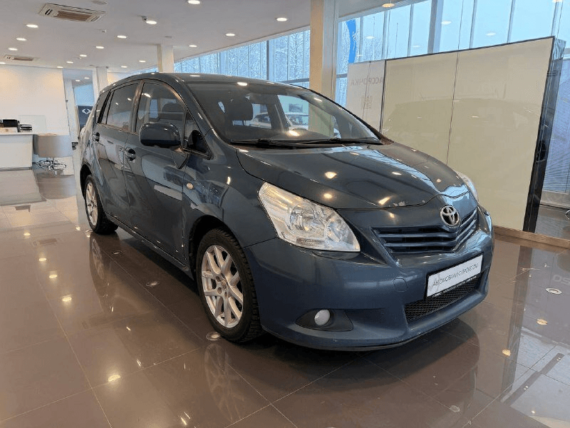 Toyota Verso 2010 — миниатюра 3
