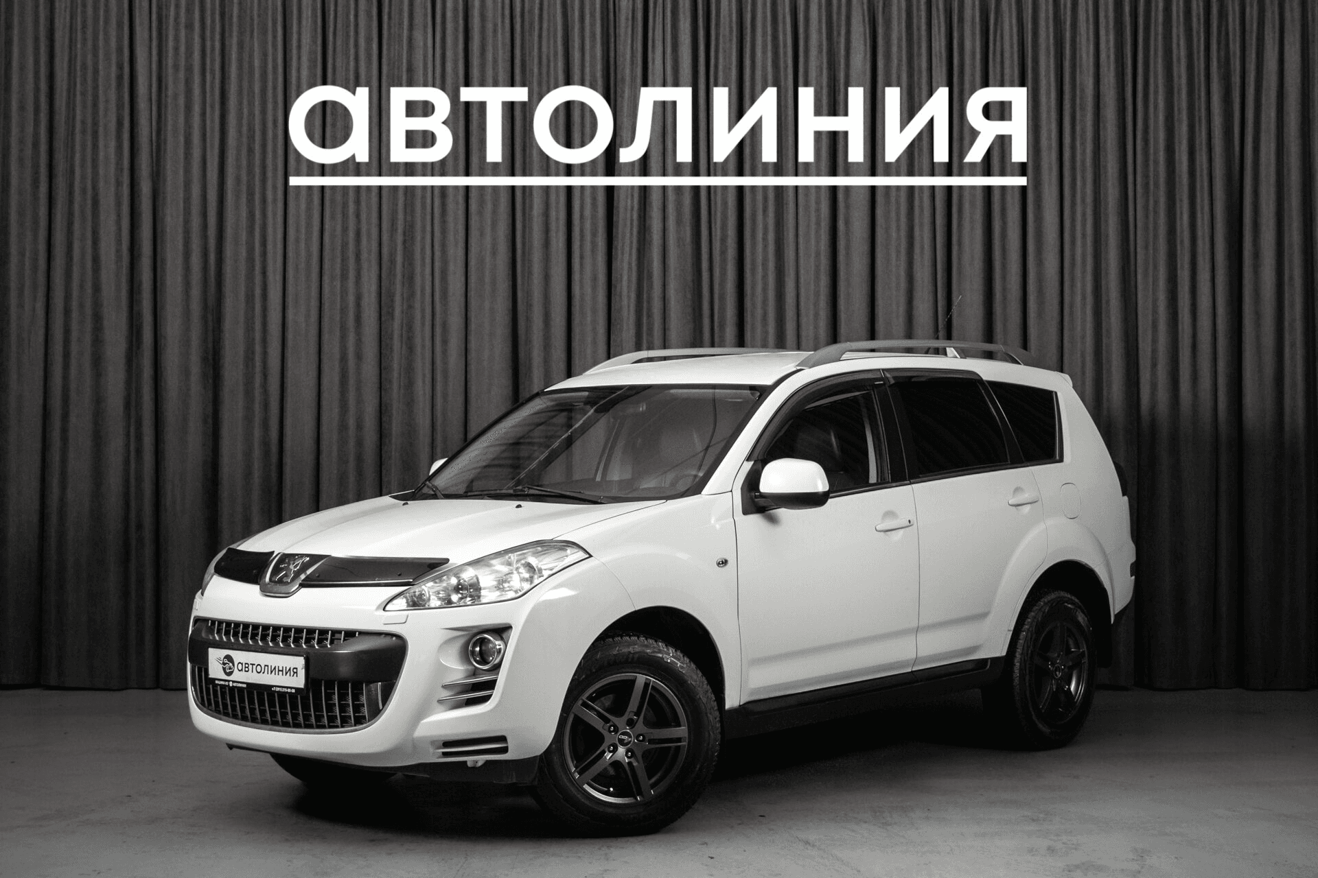 Peugeot 4007 2011 — купить в Красноярск