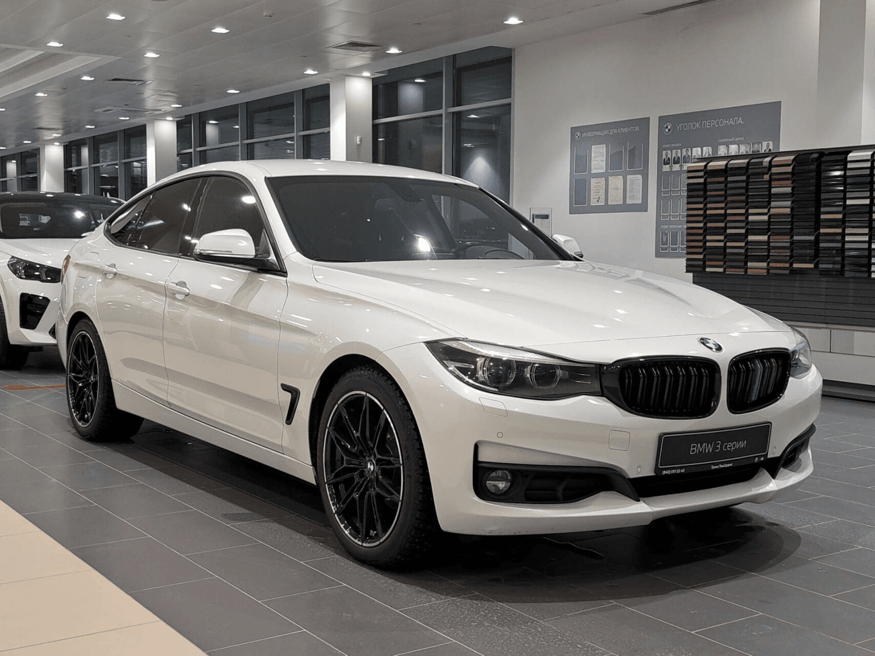 BMW 3 серия 2017 — миниатюра 3