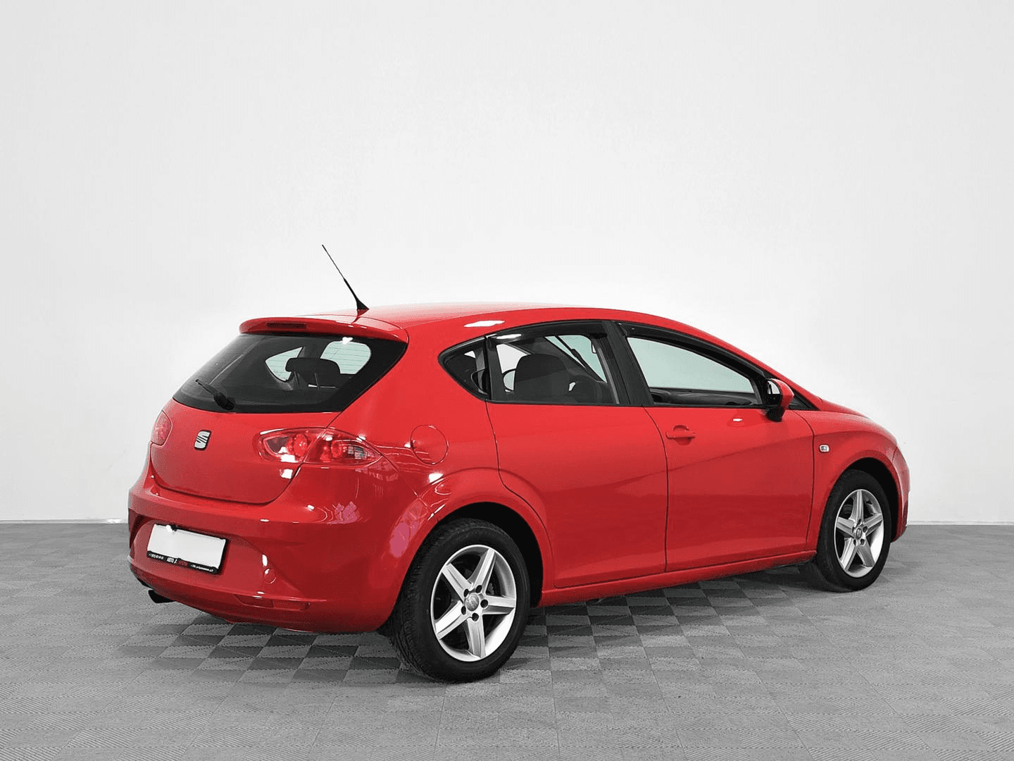 SEAT Leon 2012 — миниатюра 3