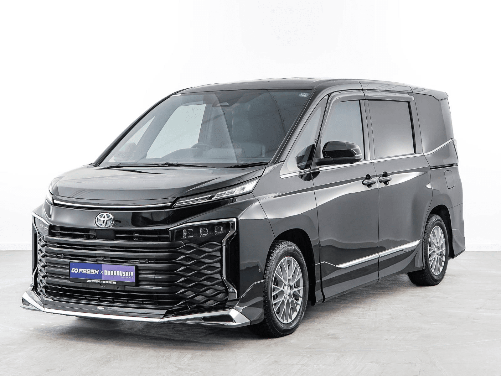 Toyota Voxy 2022 — миниатюра 5