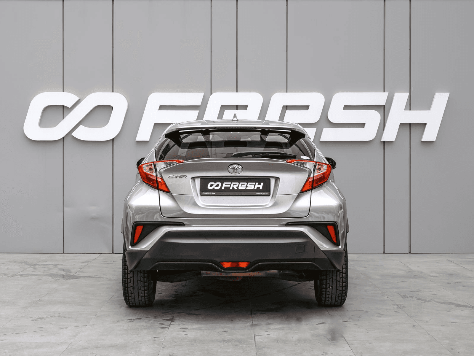 Toyota C-HR 2018 — миниатюра 4