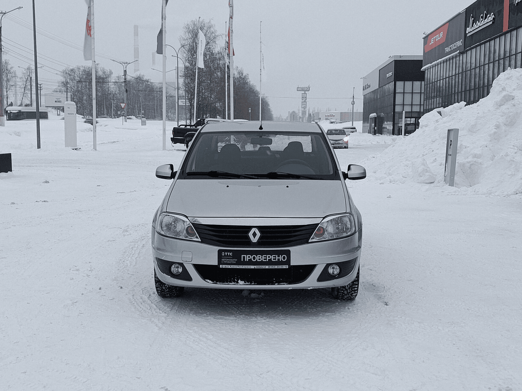 Renault Logan 2013 — миниатюра 2