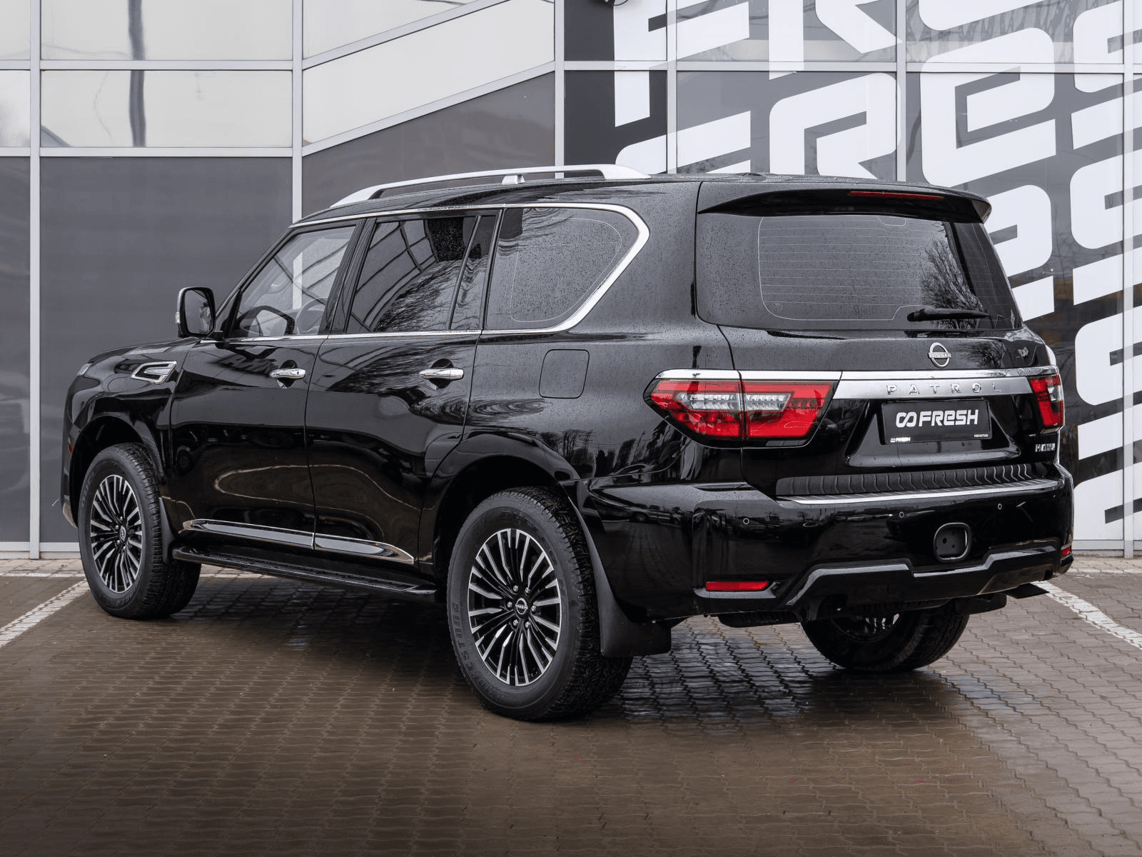 Nissan Patrol 2022 — миниатюра 2