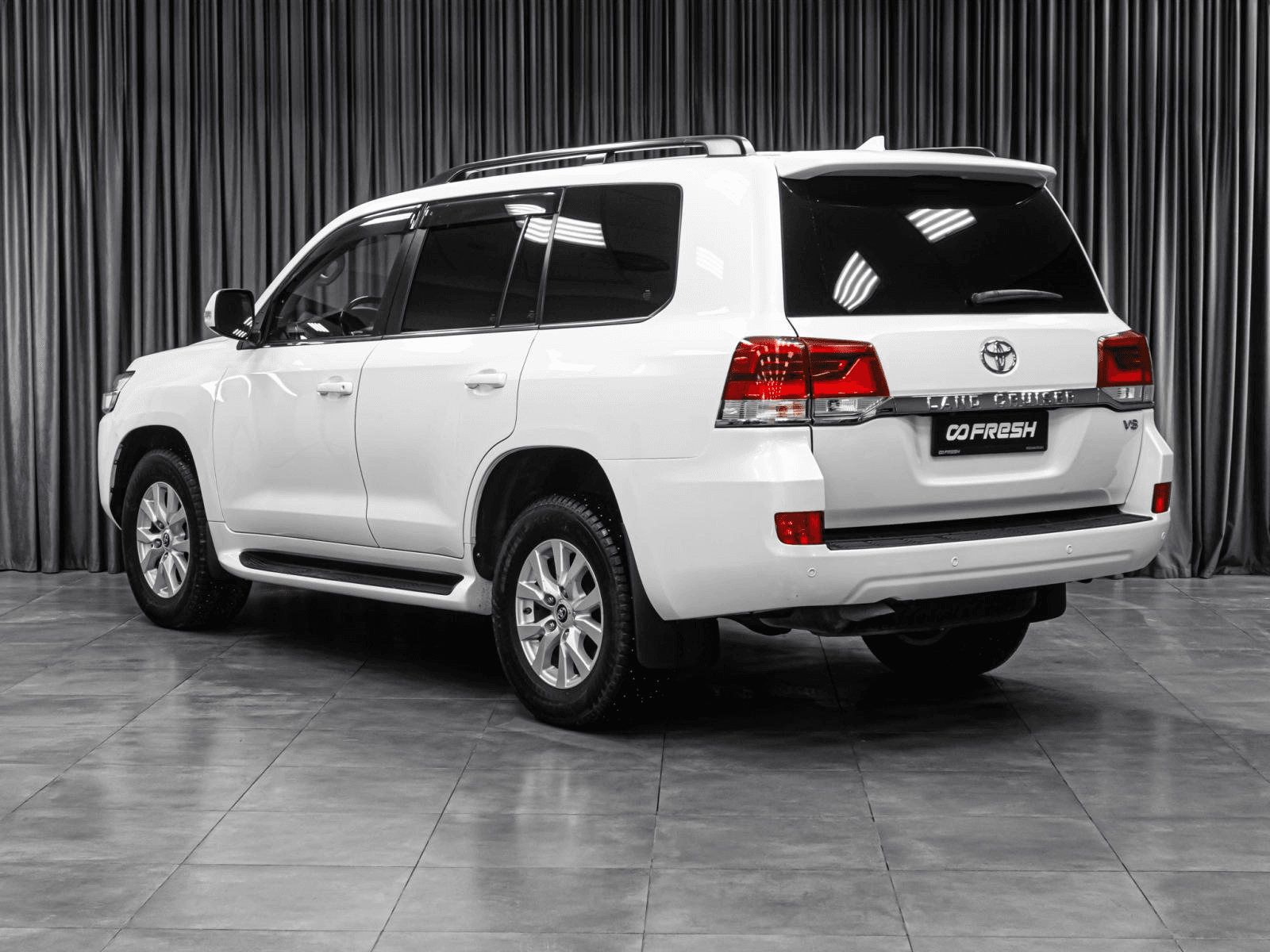 Toyota Land Cruiser 2021 — миниатюра 2