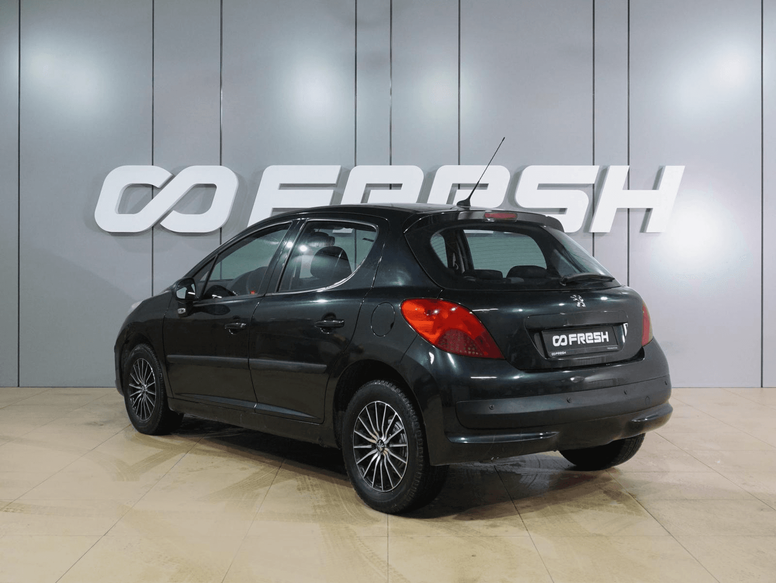 Peugeot 207 2008 — миниатюра 2