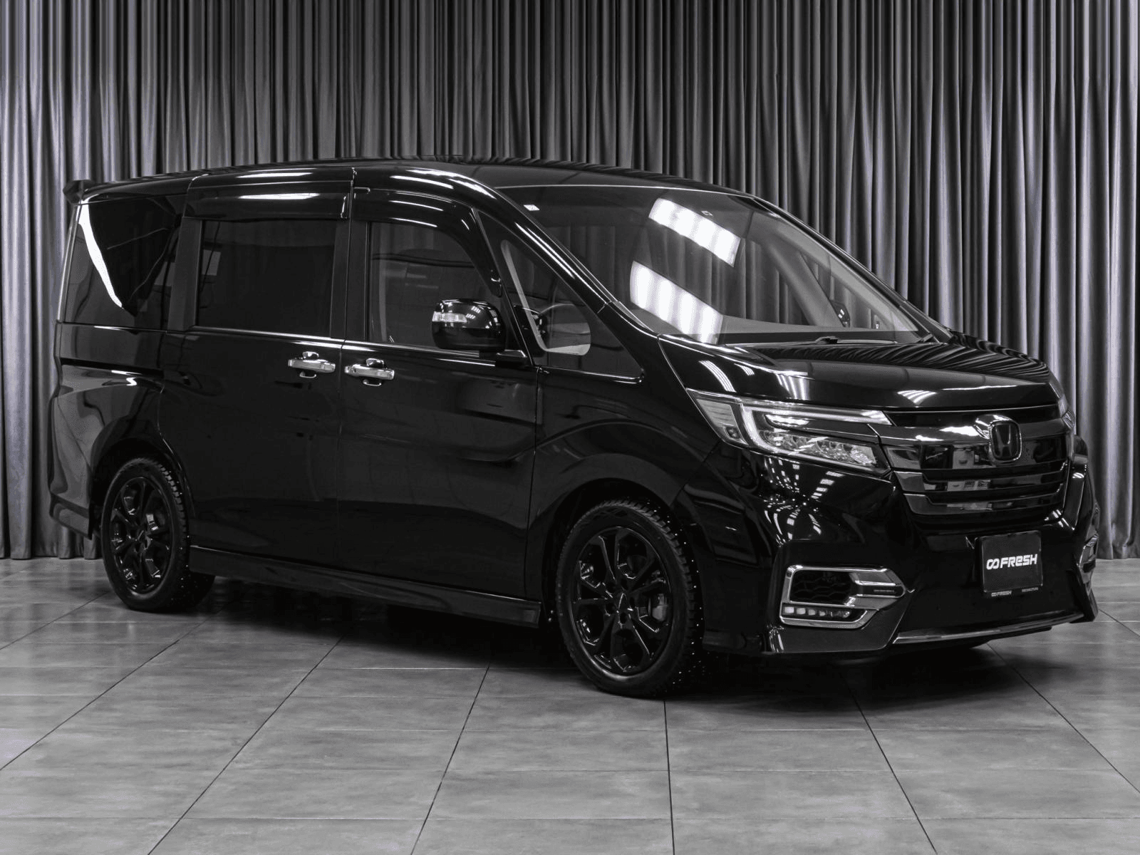 Honda Stepwgn 2021 — купить в Тюмень