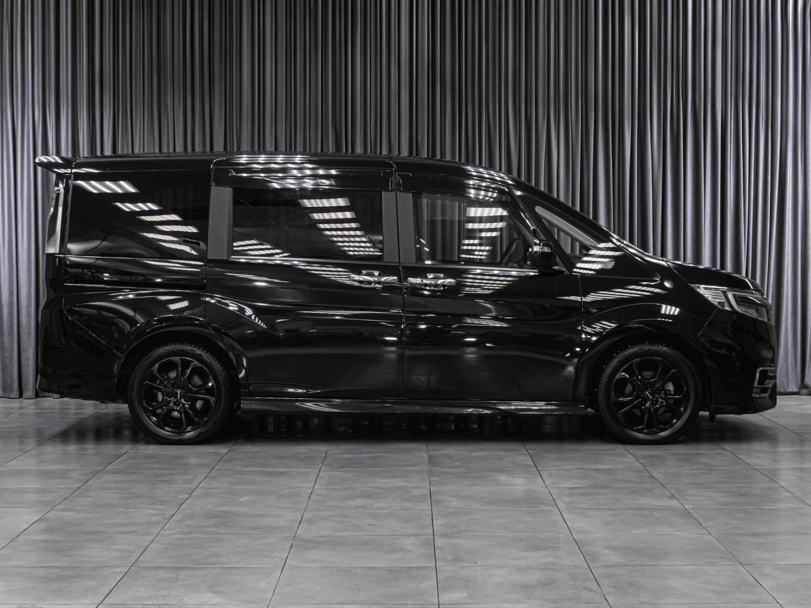 Honda Stepwgn 2021 — миниатюра 5