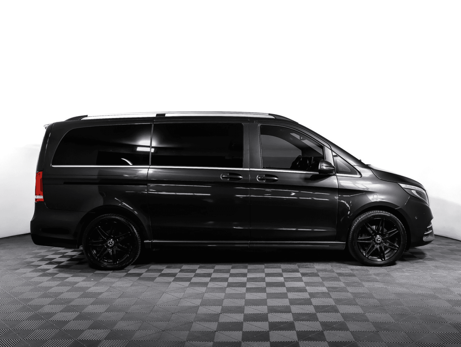 Mercedes-Benz V-Класс 2019 — миниатюра 4