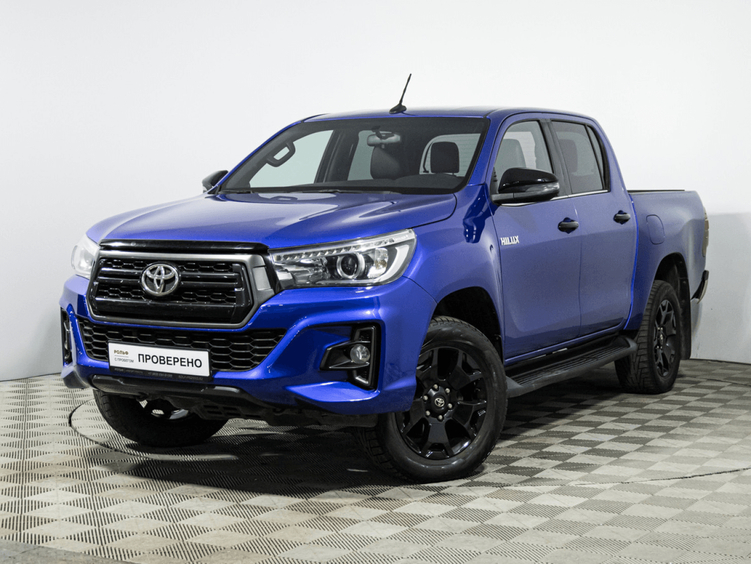 Toyota Hilux 2020 — купить в Санкт-Петербург