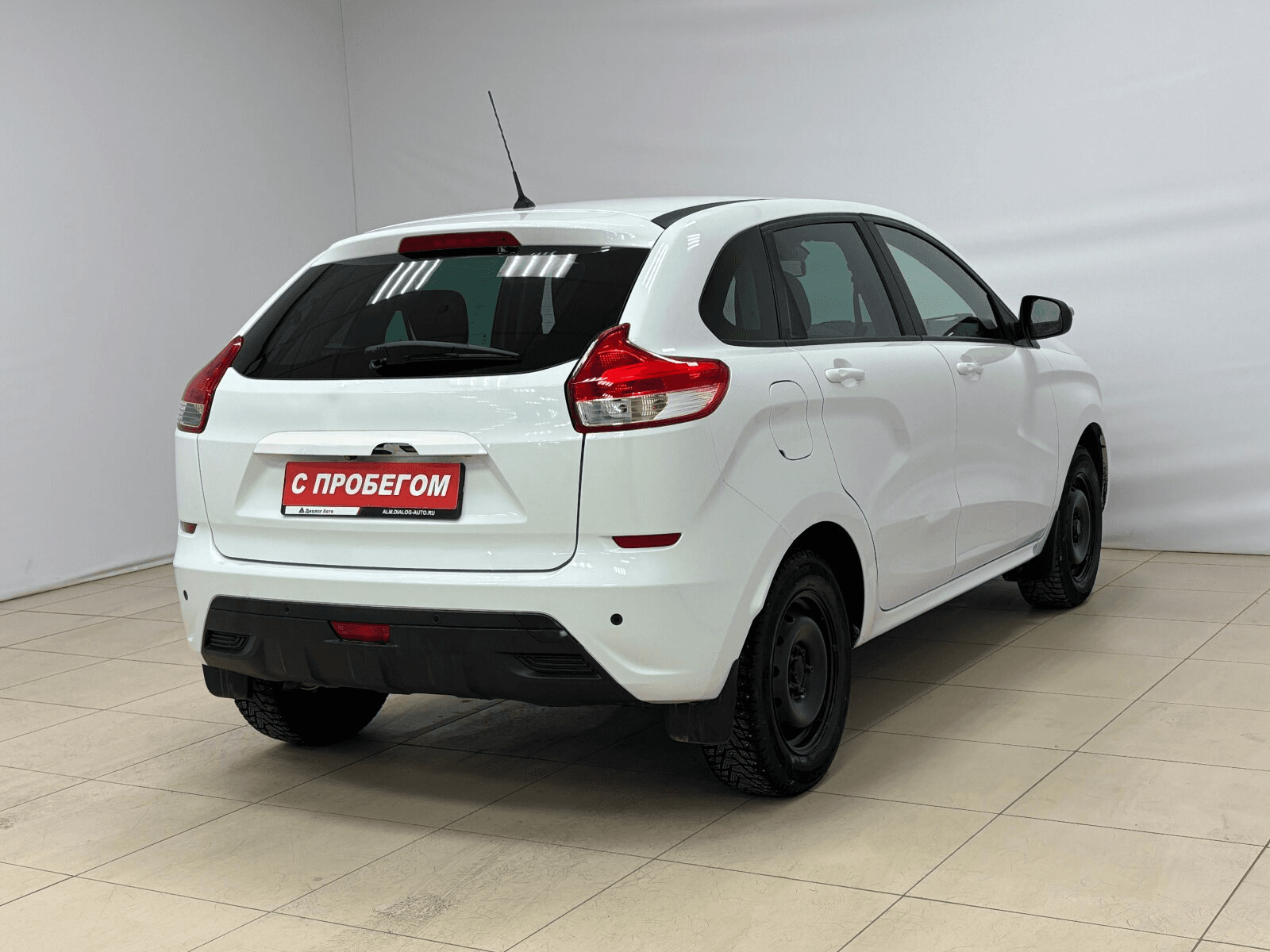 LADA XRAY 2017 — миниатюра 4