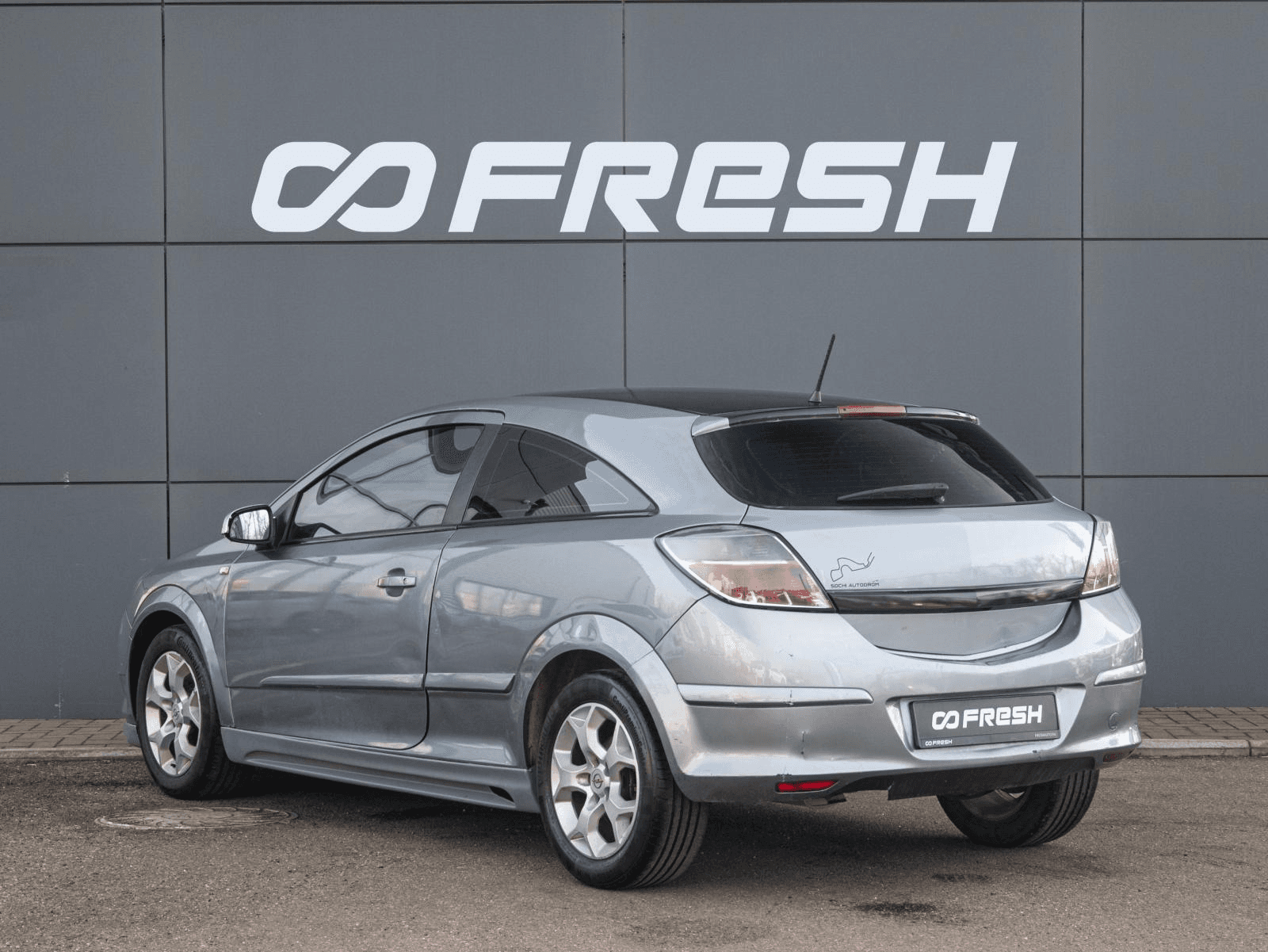 Opel Astra 2006 — миниатюра 2