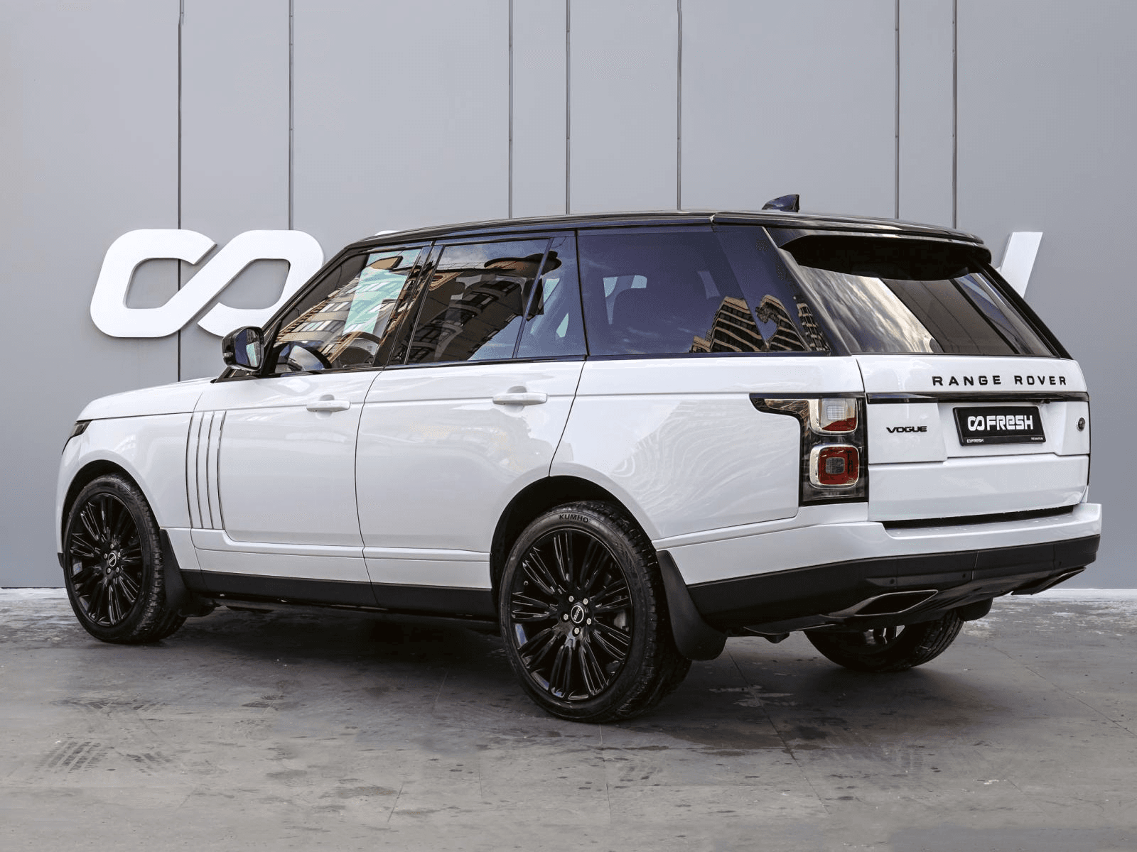 Land Rover Range Rover 2018 — миниатюра 2
