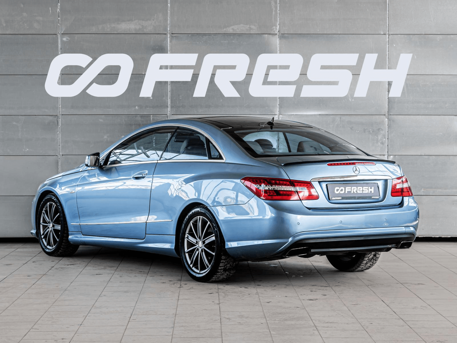 Mercedes-Benz E-Класс 2011 — миниатюра 2