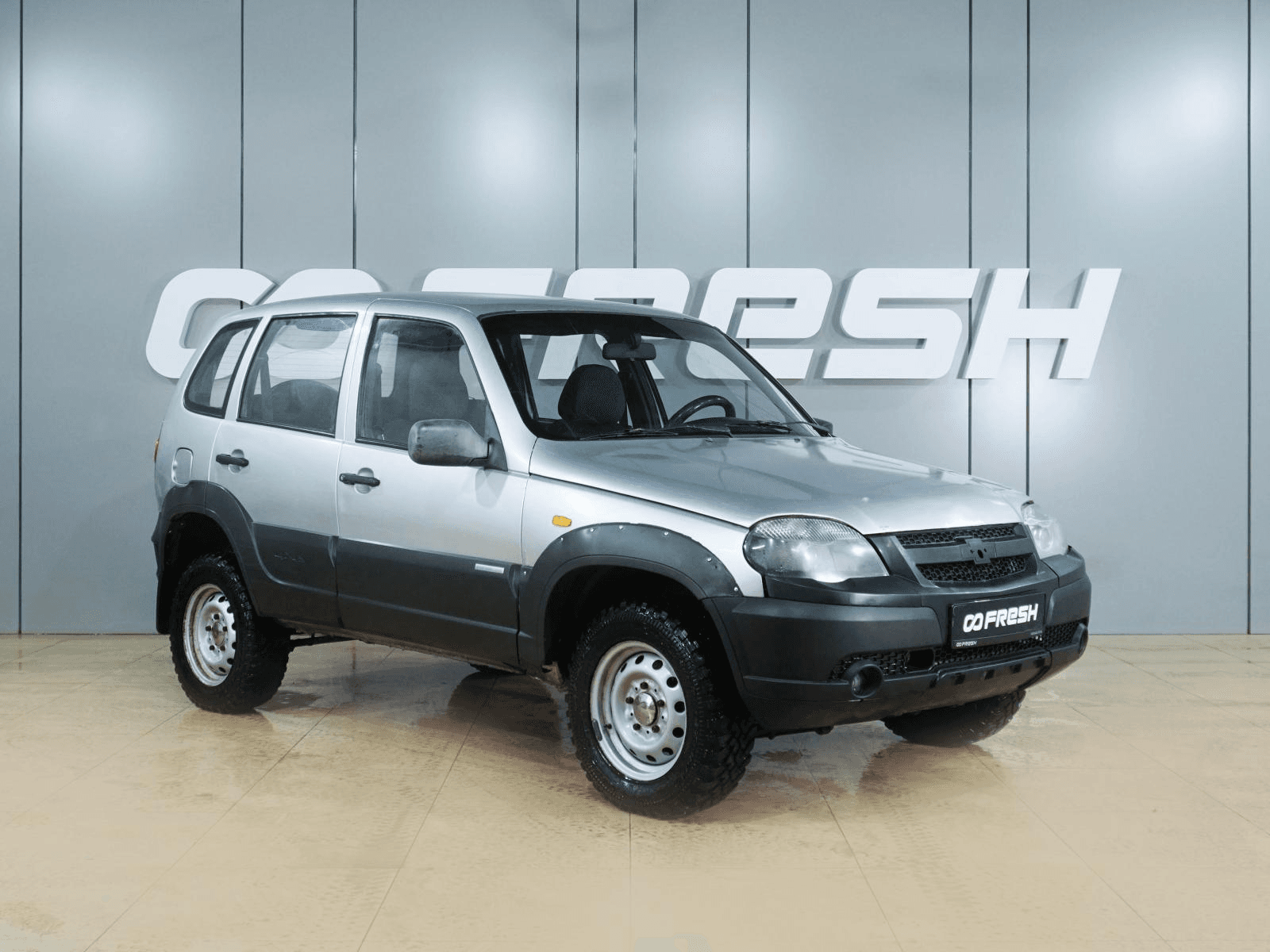 Chevrolet Niva 2010 — купить в Воронеж