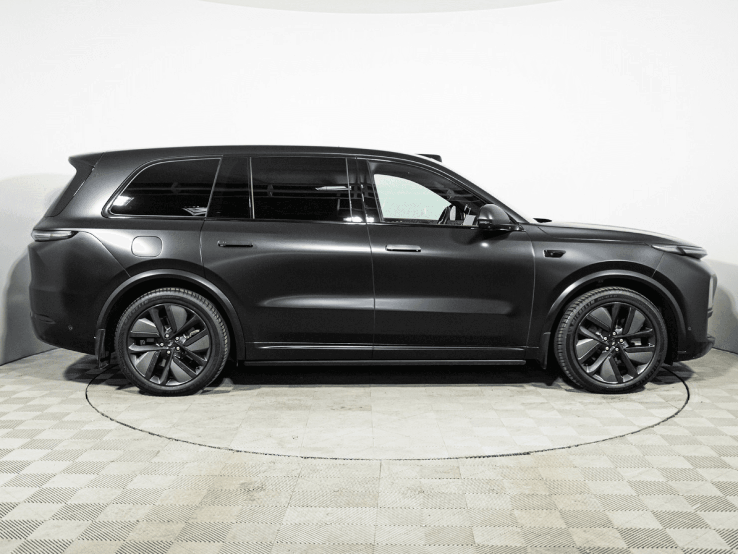 Lixiang L9 2023 — миниатюра 4