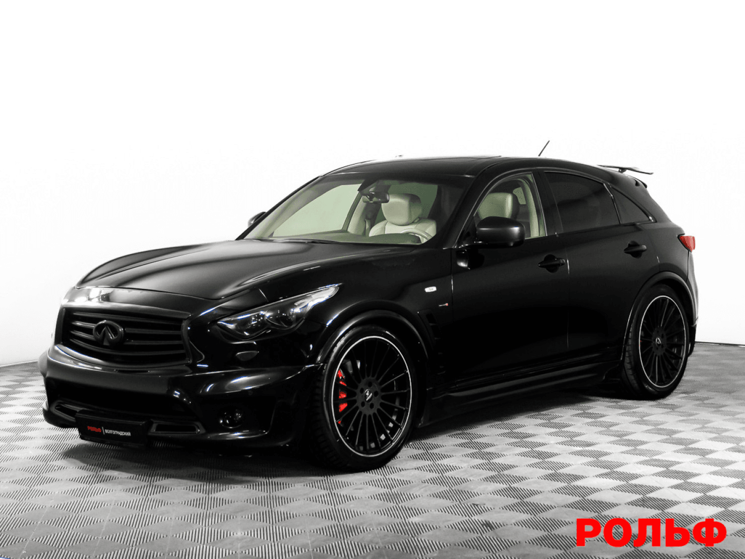 Infiniti QX70 2015 — купить в Москва