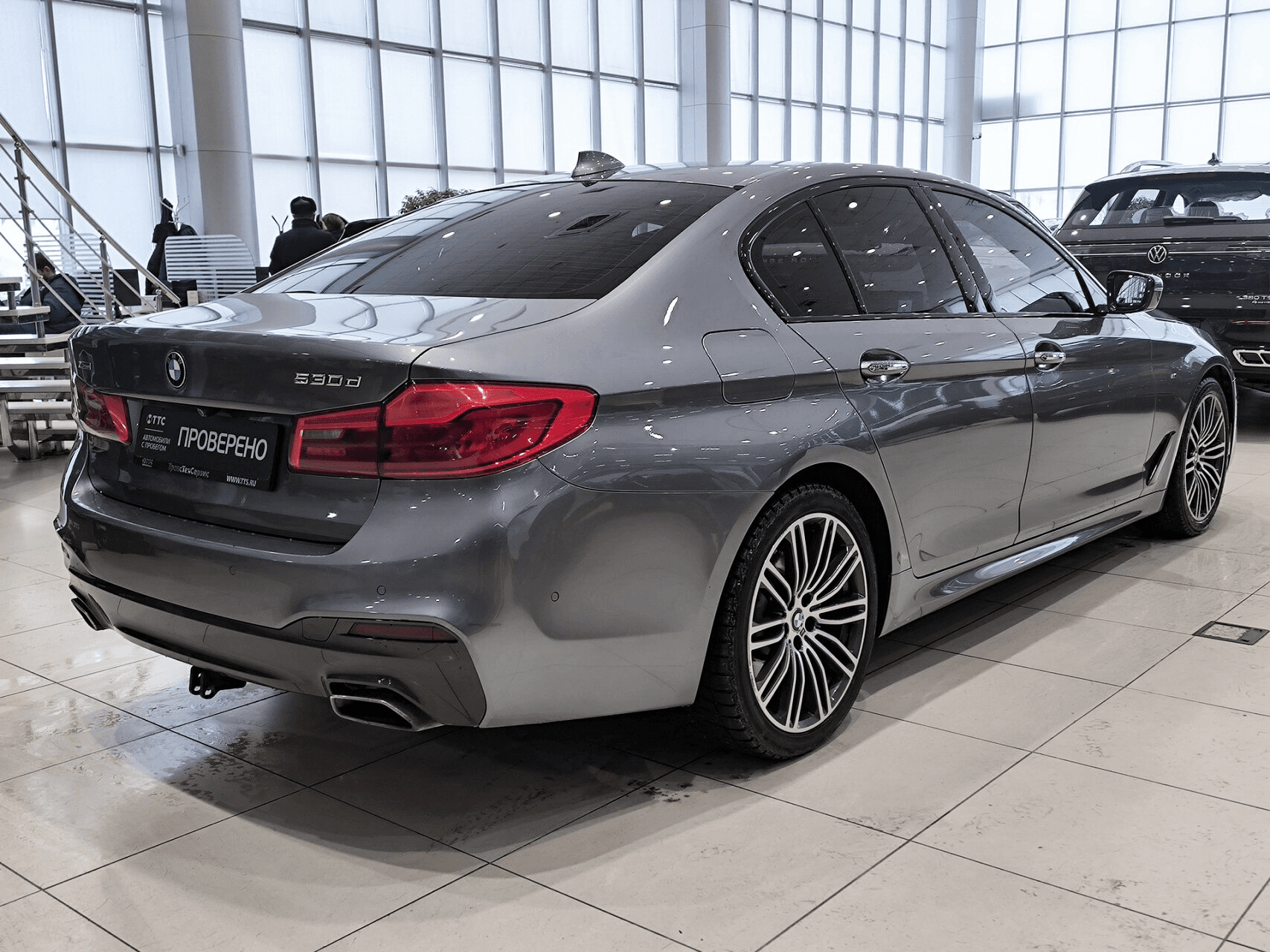 BMW 5 серия 2018 — миниатюра 5