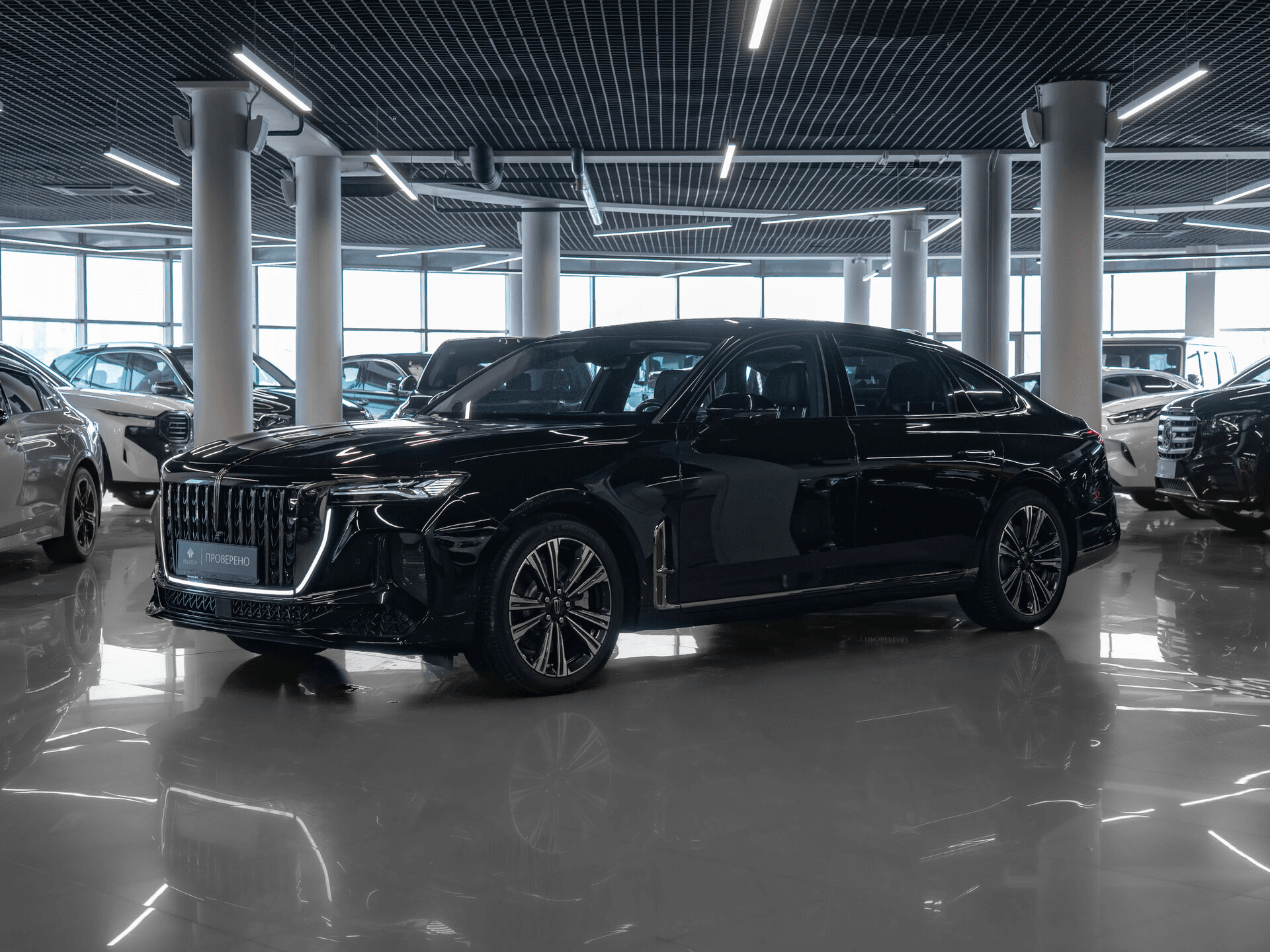 Hongqi H9 2024 — купить в Москва