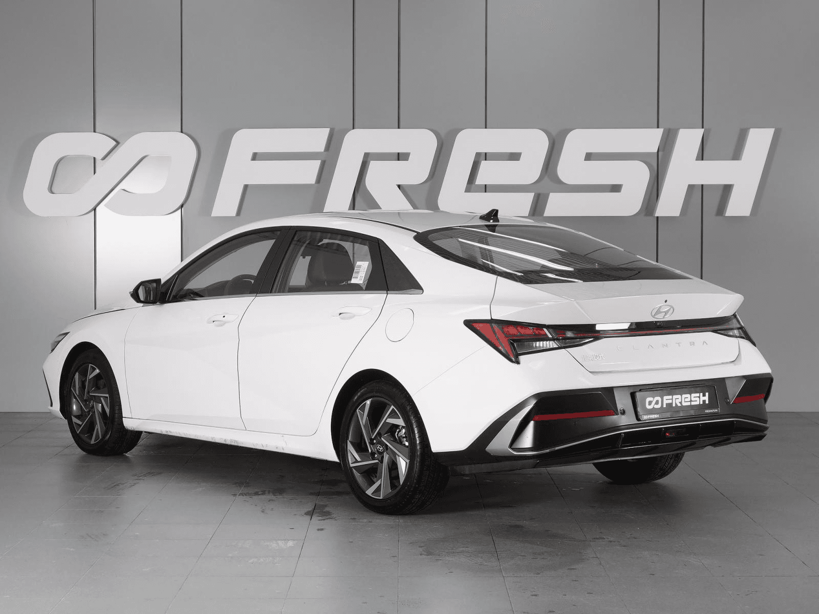 Hyundai Elantra 2024 — миниатюра 2